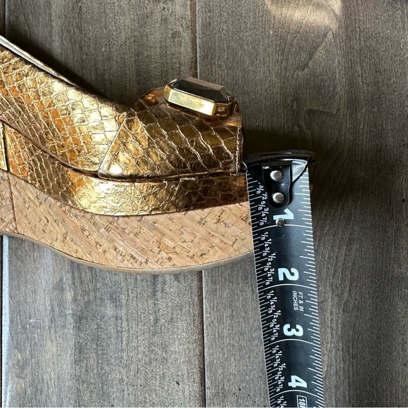 PRADA Gold Wedge Slingback Sandals🌸 - Picture 12 of 16